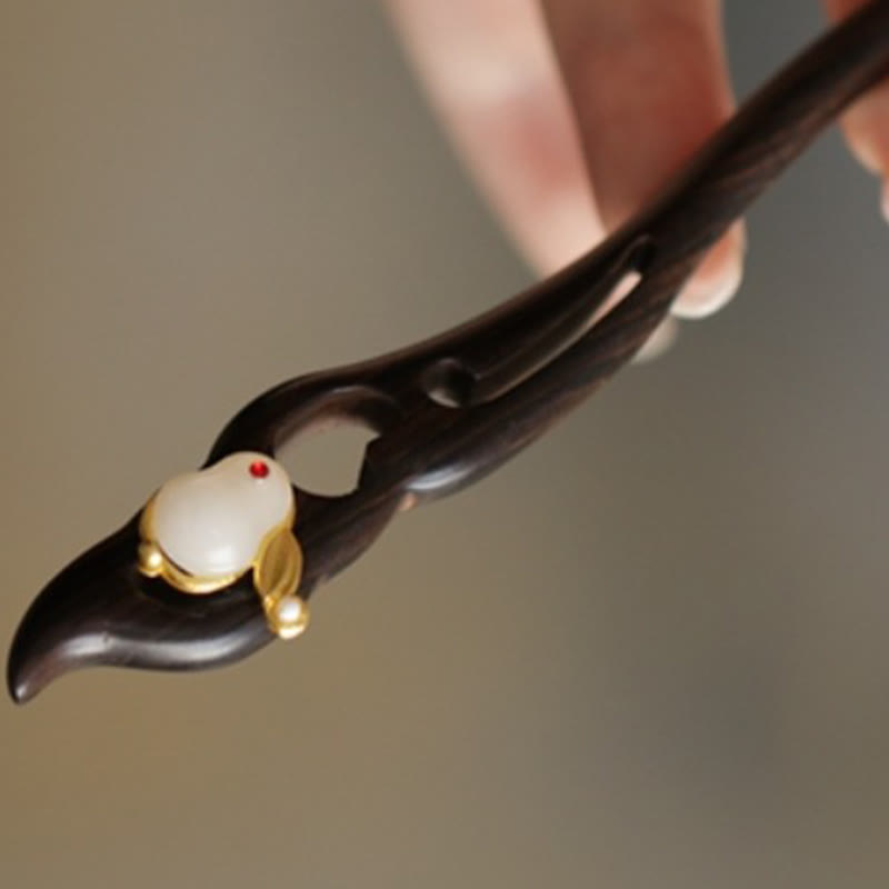 KarmaRipple's Auspicious Cloud Sandalwood Rabbit Protection Hairpin p31